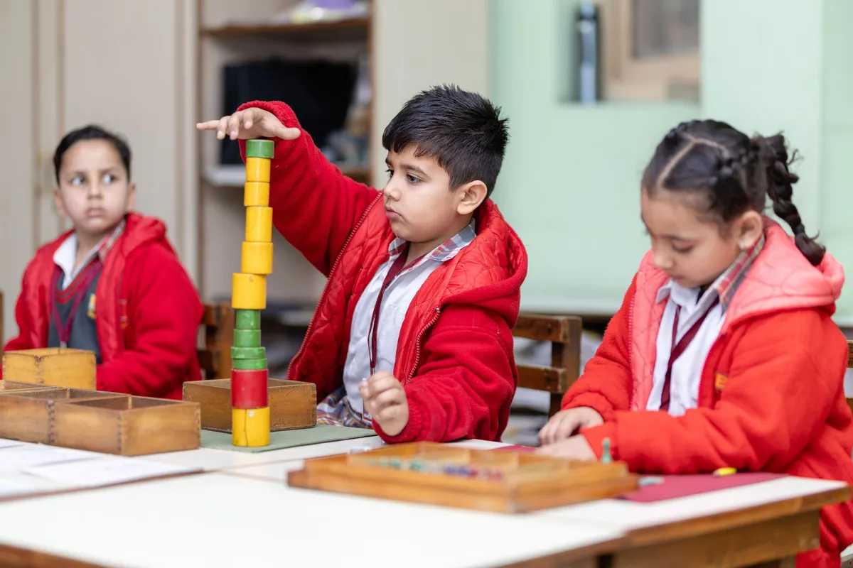 La pédagogie Montessori expliquée simplement aux parents
