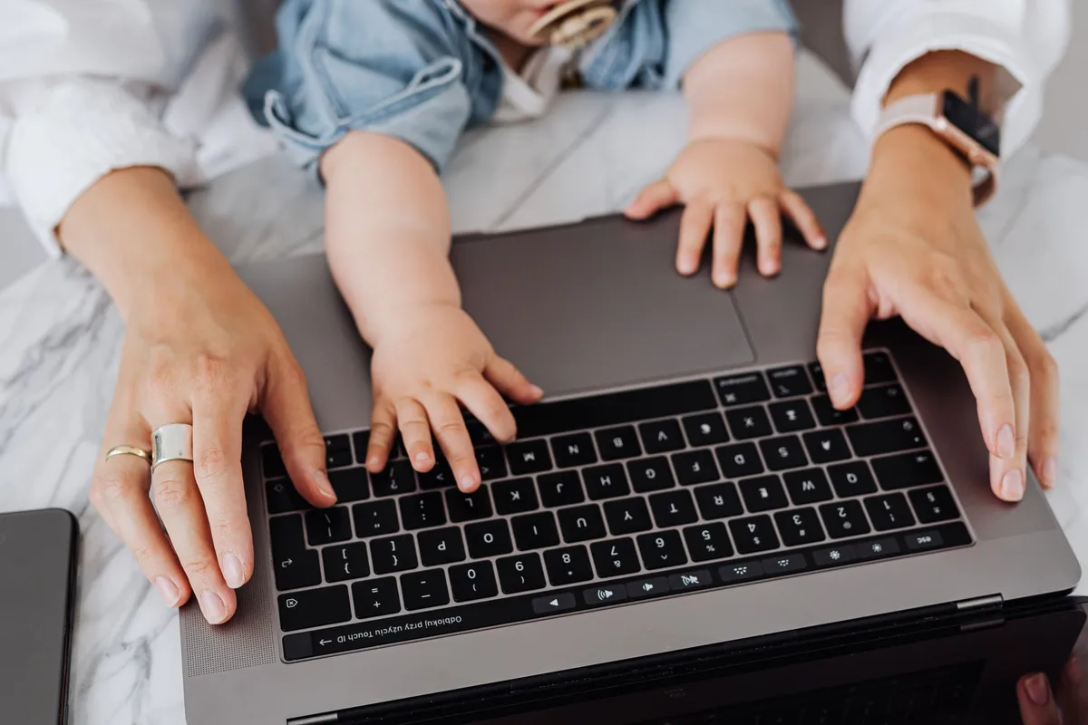 Revenus complémentaires : 12 idées quand on a réduit son temps de travail pour ses enfants